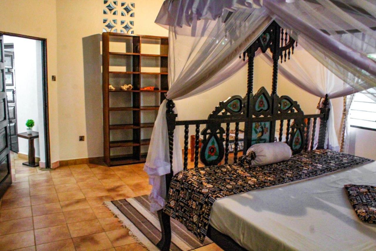 Tichi Villas - เดียนีบีช ภายนอก รูปภาพ